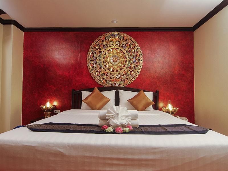 Pl Guesthouse Patong Exterior foto